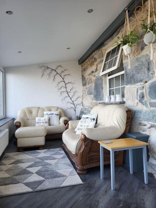 Villa Amazing Coastal & Sunset Views In Eryri Llanllyfni Exterior foto