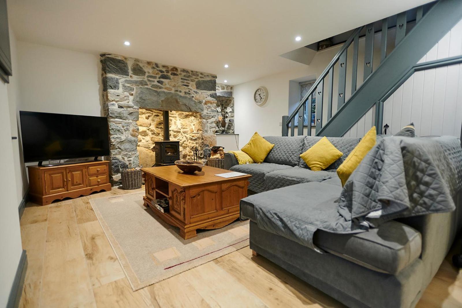 Villa Amazing Coastal & Sunset Views In Eryri Llanllyfni Exterior foto